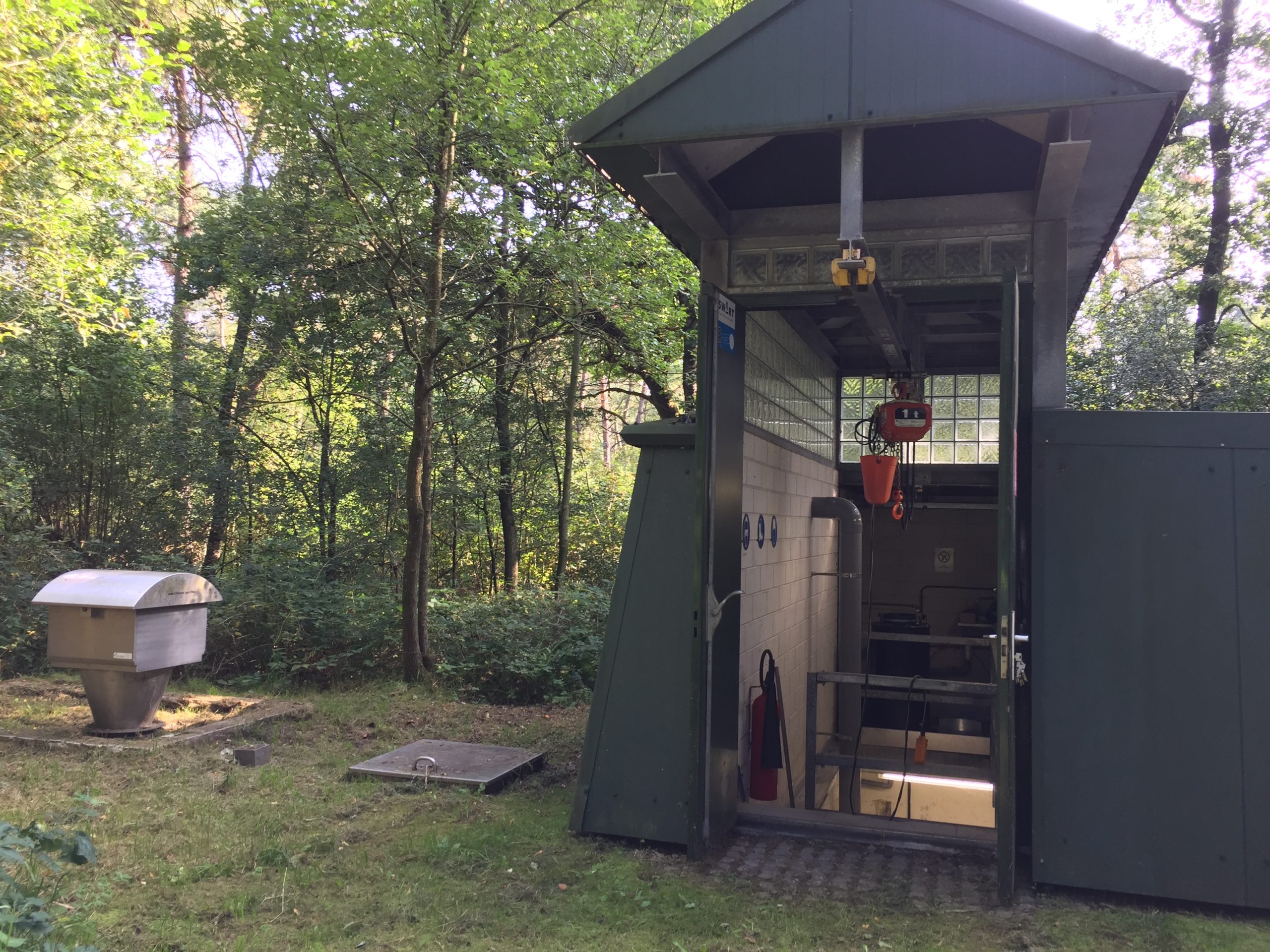 Modderkolk - IMG_4005-scaled