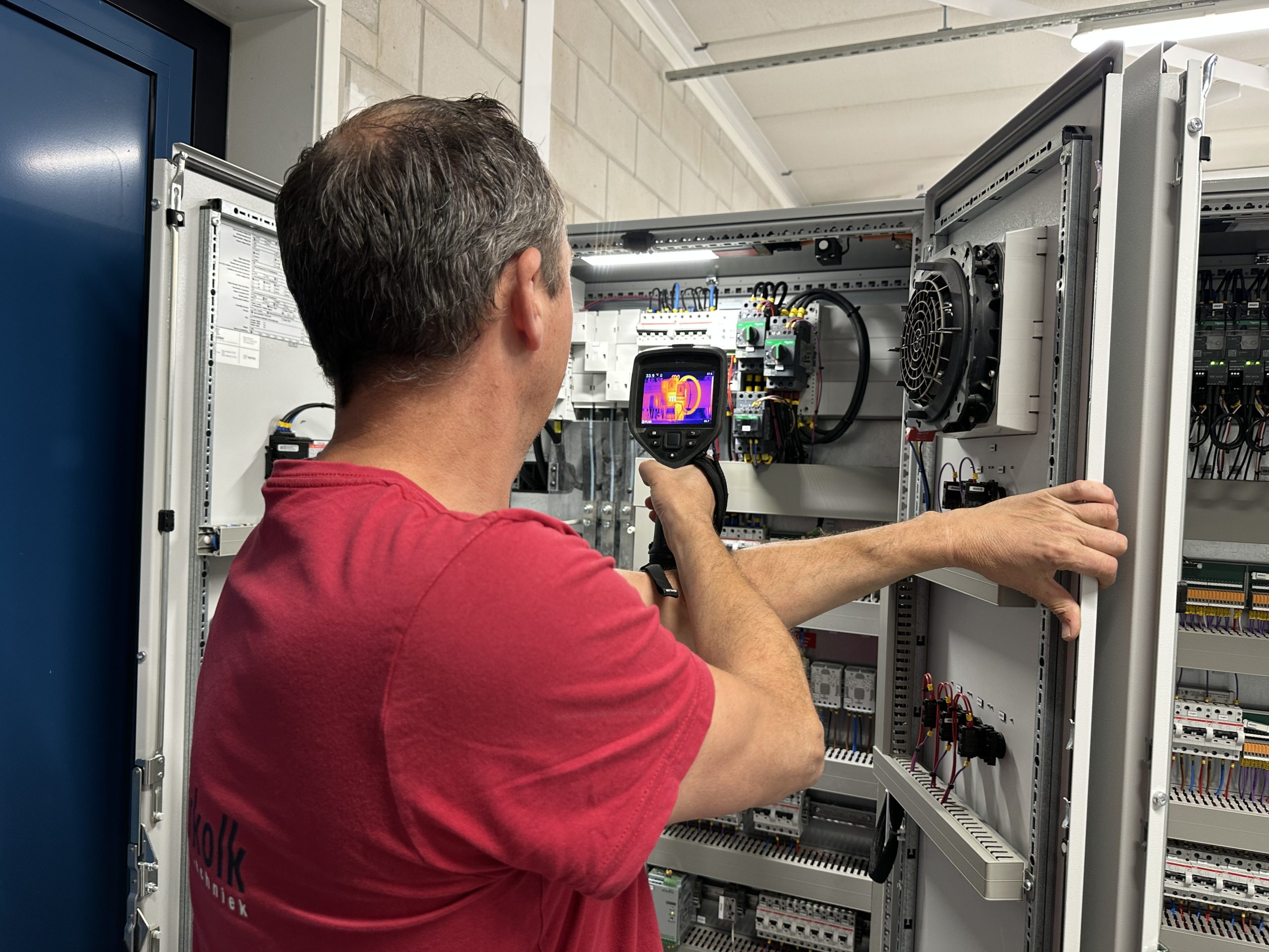 Modderkolk - certificaten-inspecties-warmtebeeld-monteur-scaled
