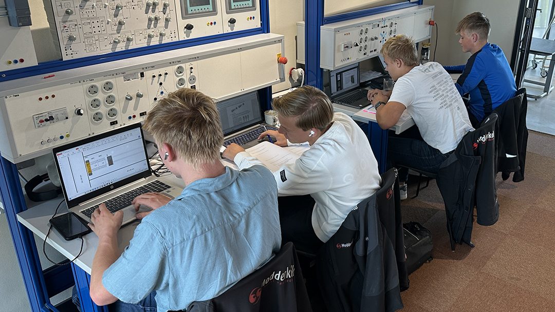 Modderkolk - modderkolk-academy-1080x744px-edited